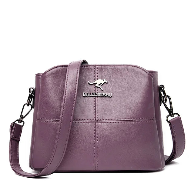 Bolsa Feminina de Couro Bally