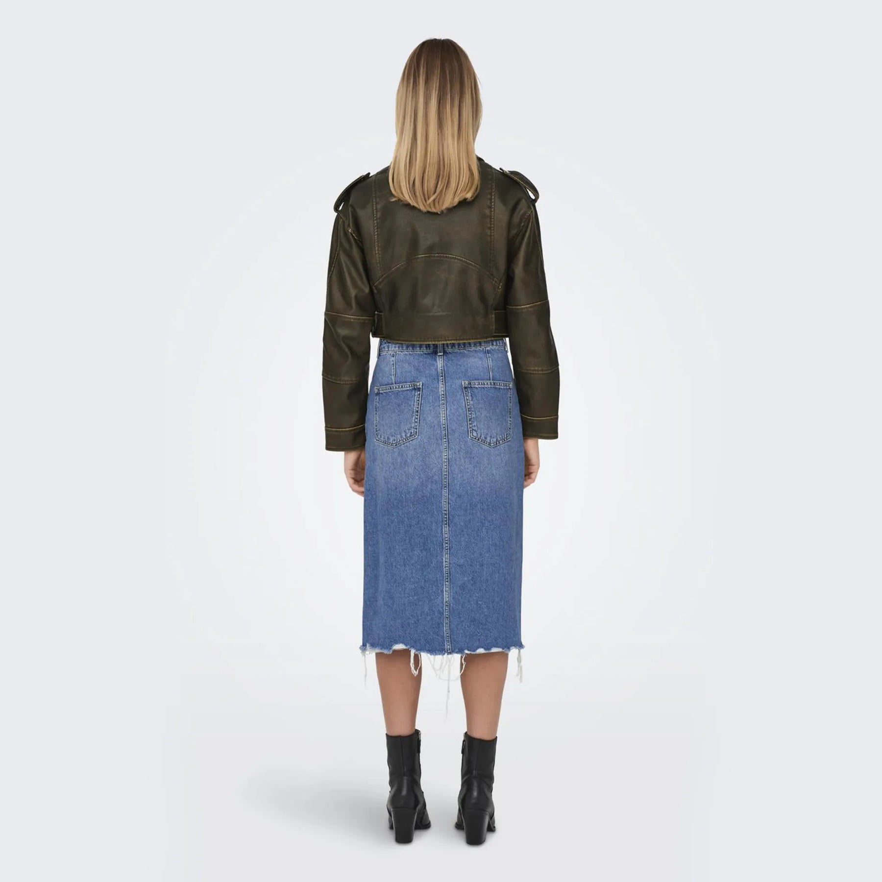 Jaqueta de Couro Cropped Verde Militar LM