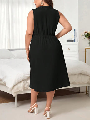 Vestido Midi Plus Size com Botão Lateral